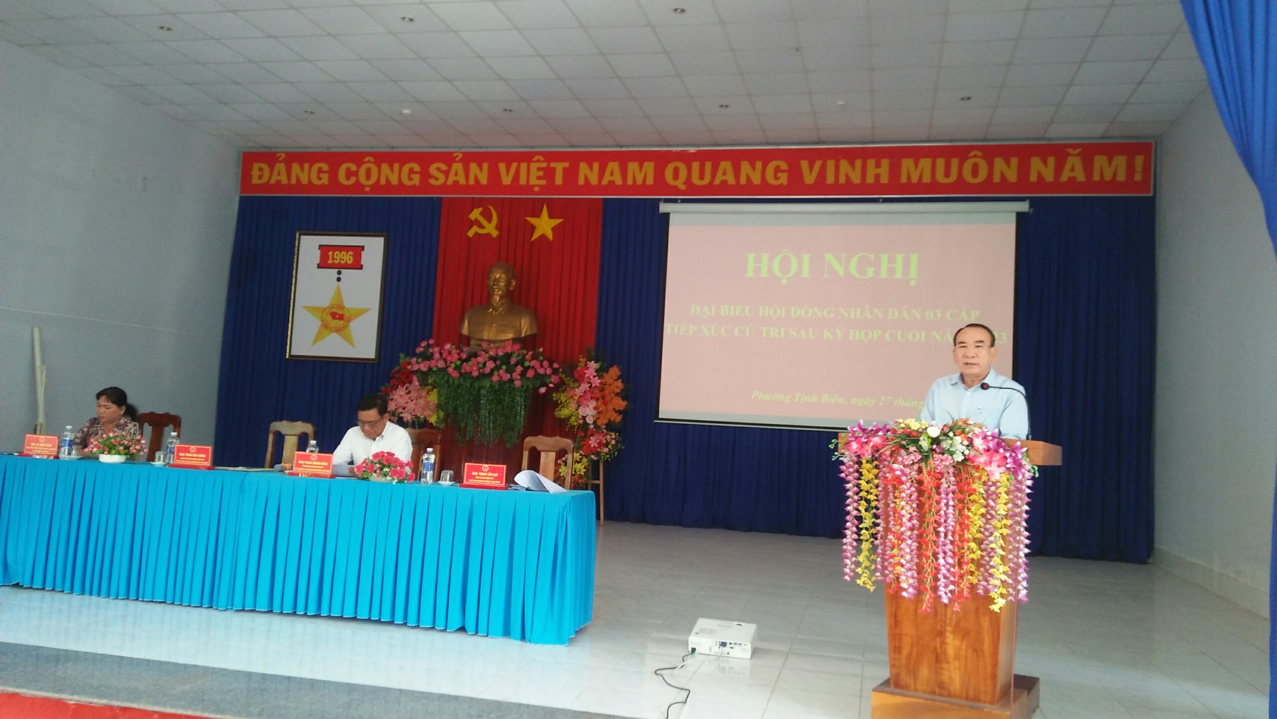 Ông Phan Văn Cường - Tỉnh ủy viên - Bí thư Thị ủy Tịnh Biên - Chủ tịch HĐND thị xã - Đại biểu HĐND tỉnh